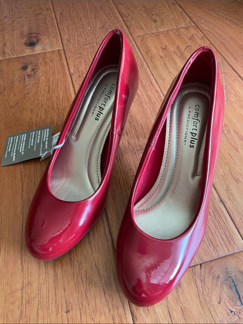 comfort plus by Predictions Red Patent Round-Toe Heels 5W
